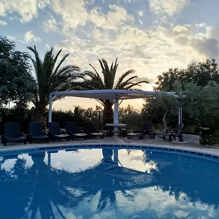 Semesterbostad Dependance In Con Piscina Ragusa