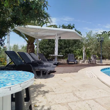 Dependance In Con Piscina Ragusa